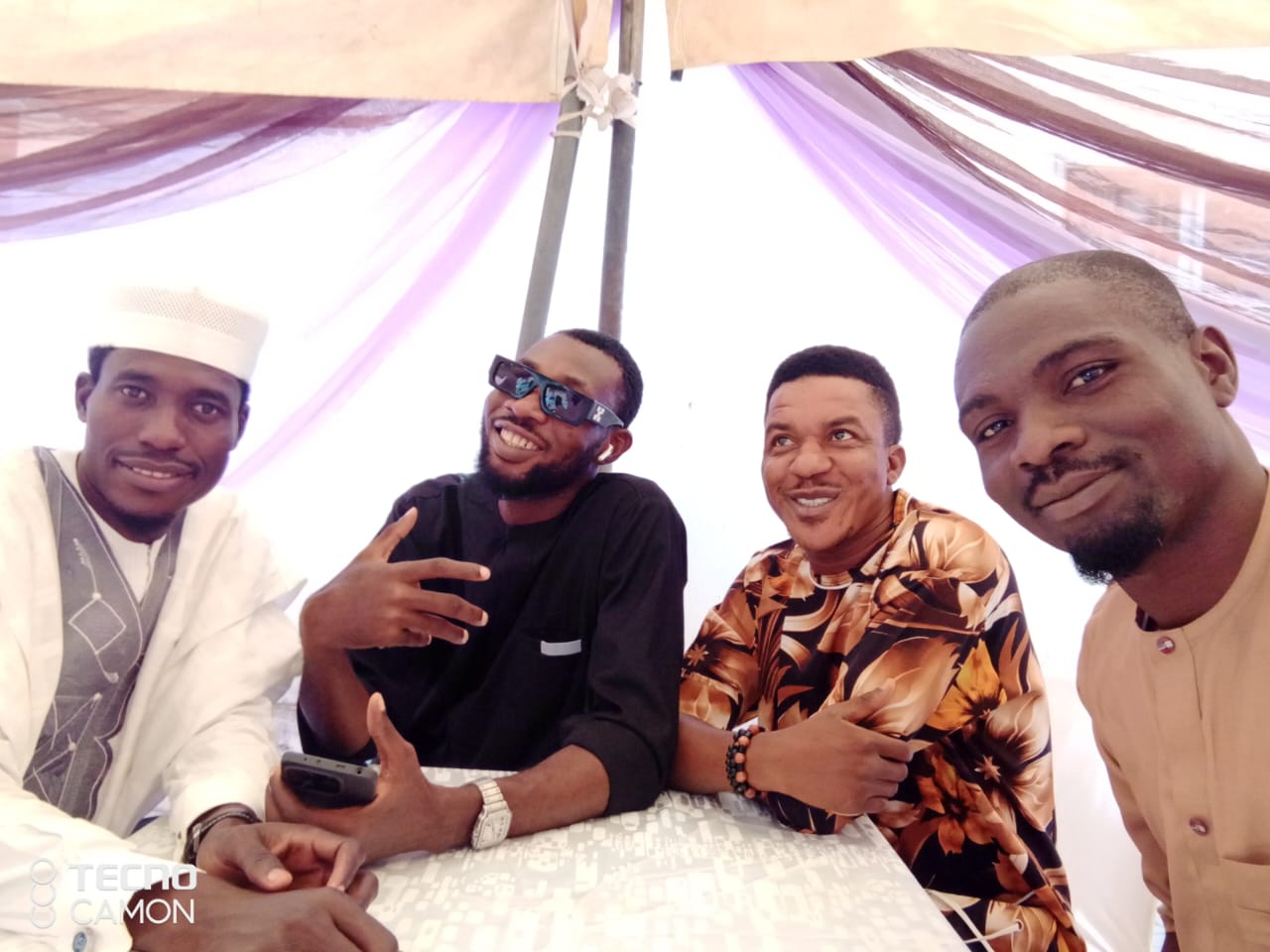 Some of the Gidan dawa FC players payed a warm visit to the residents of  their own teammate Dr Zayad (Rector KSITM) on a Sallah feast day.